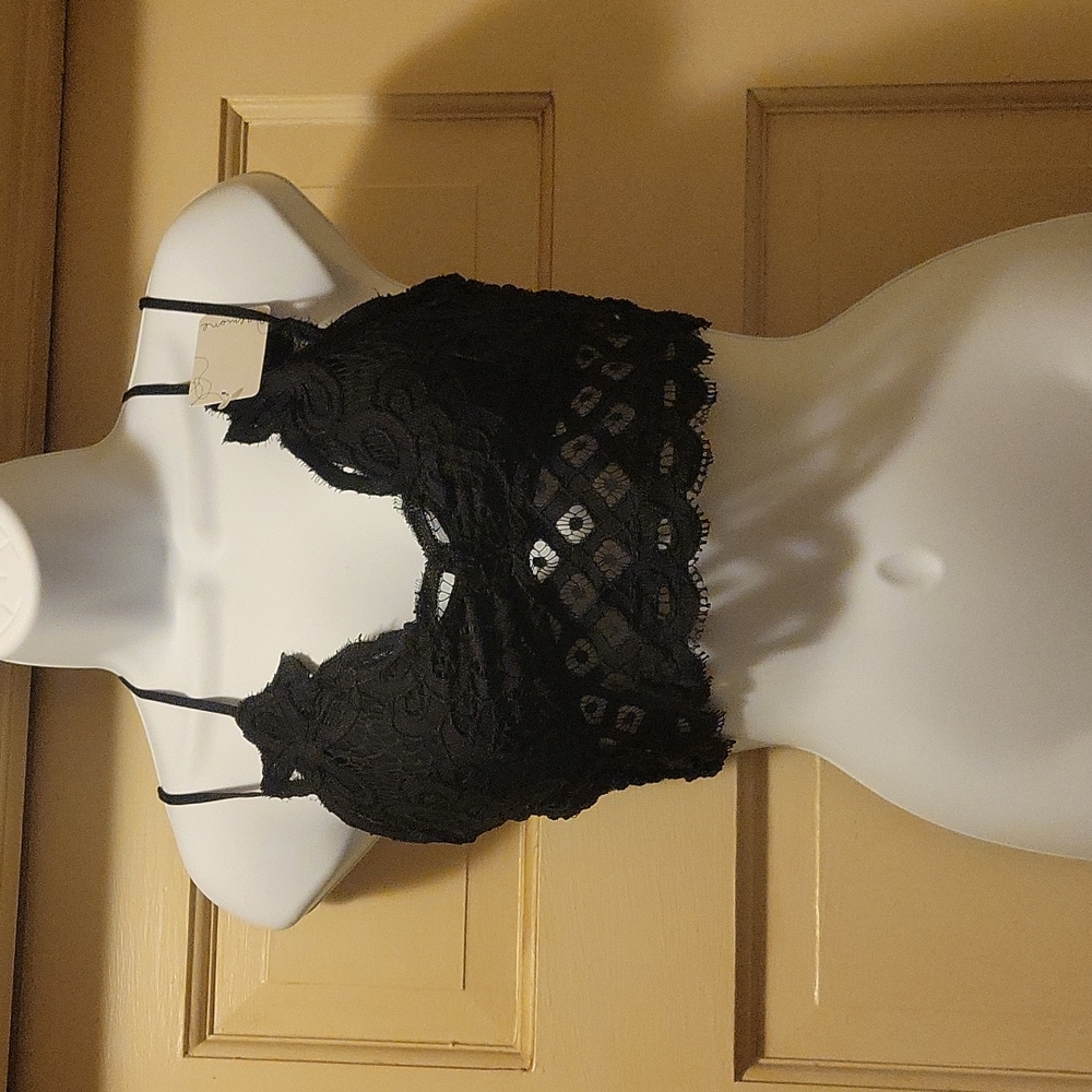Beautiful bralette NWT